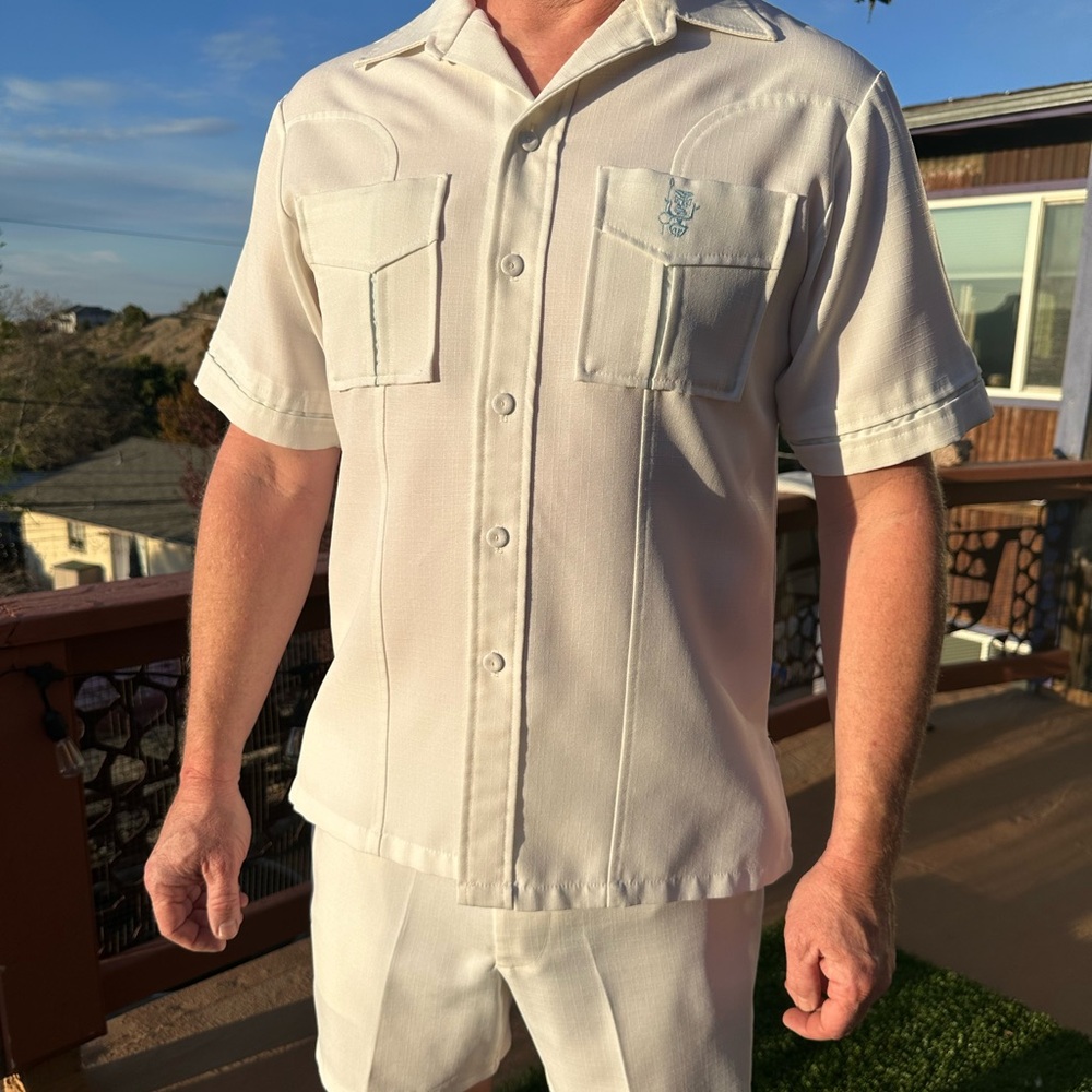 Cream White 100% Autrhtic Vintage 70’s Iolani Hawaii Shirt w/Matching Shorts - Picture 2 of 12